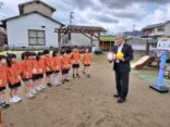 太陽保育園とたんぽぽ保育園へミニバスケットゴールの贈呈式を行いました！
